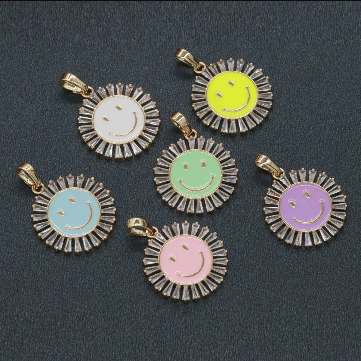 Round Smiley Face Charm Cubic Happy Face Pendant for Necklace Earring Component I-438 I-441 I-443