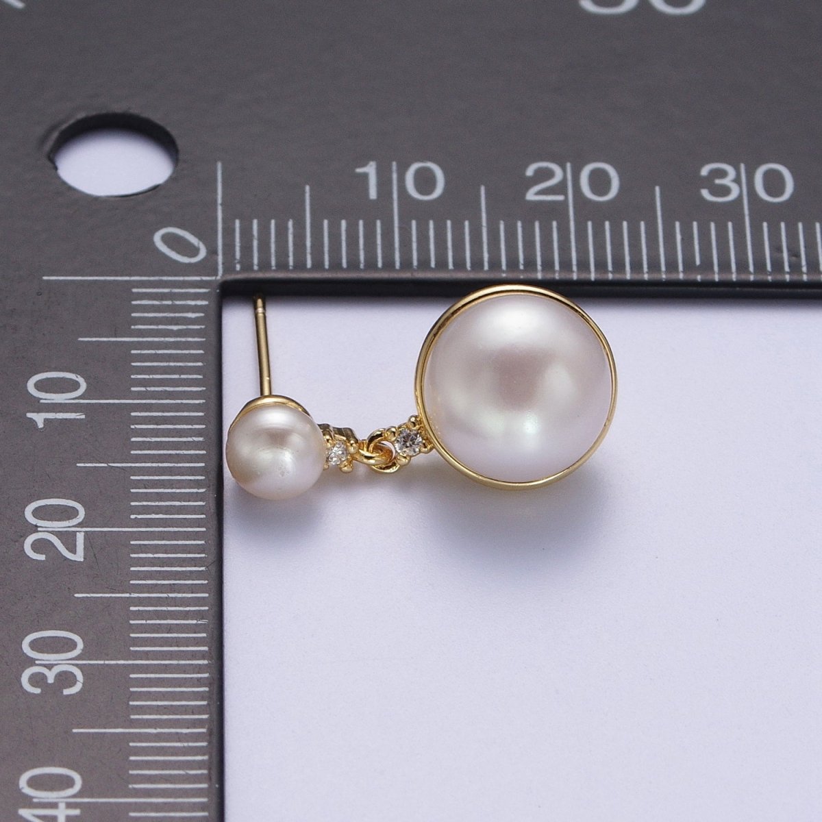 Round White / Purple Shell Pearl Dangle Drop Stud Cubic Zirconia Gold Earrings | AD-037 AD-038