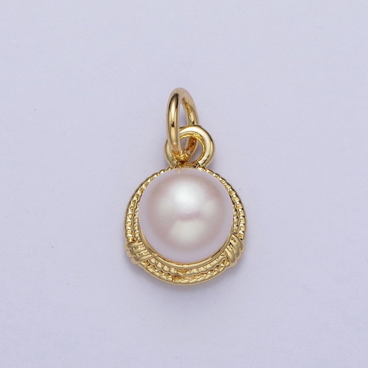 Round White / Purple Shell Pearl Rope Coil Medallion Charm | C185