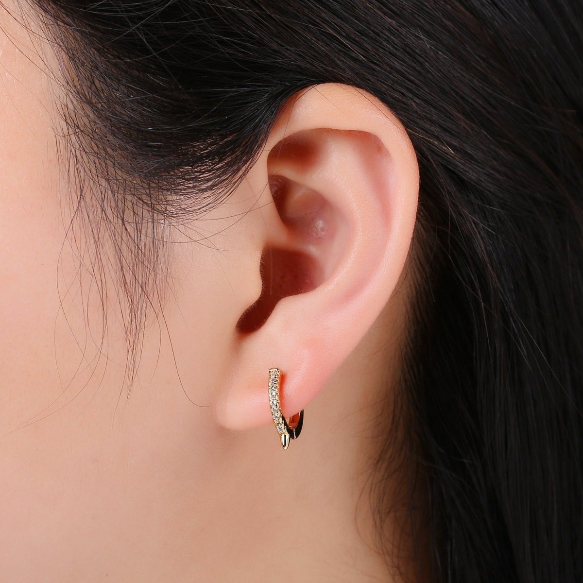 Simple Golden Round Huggies Earrings CZ Gold Filled Geometric Shape Casual/Formal Micro Paved Daily Wear Earring Jewelry P-101 - DLUXCA