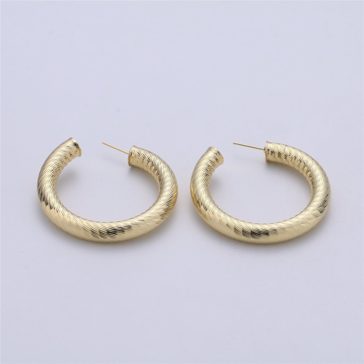 Simple Medium Thick 14k Gold Filled Hoops Earring 30mm, 40mm, 50mm 6mm thickness Q-005 Q-007 Q-009