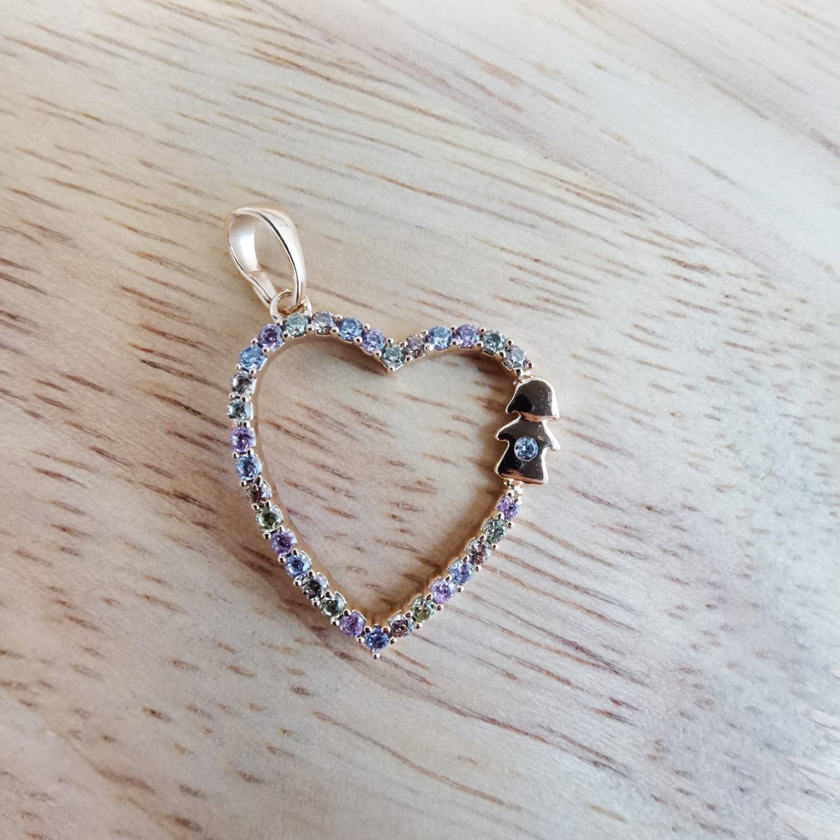 Simple Minimalist Rainbow Gold Filled Heart Pendants I-826 - DLUXCA