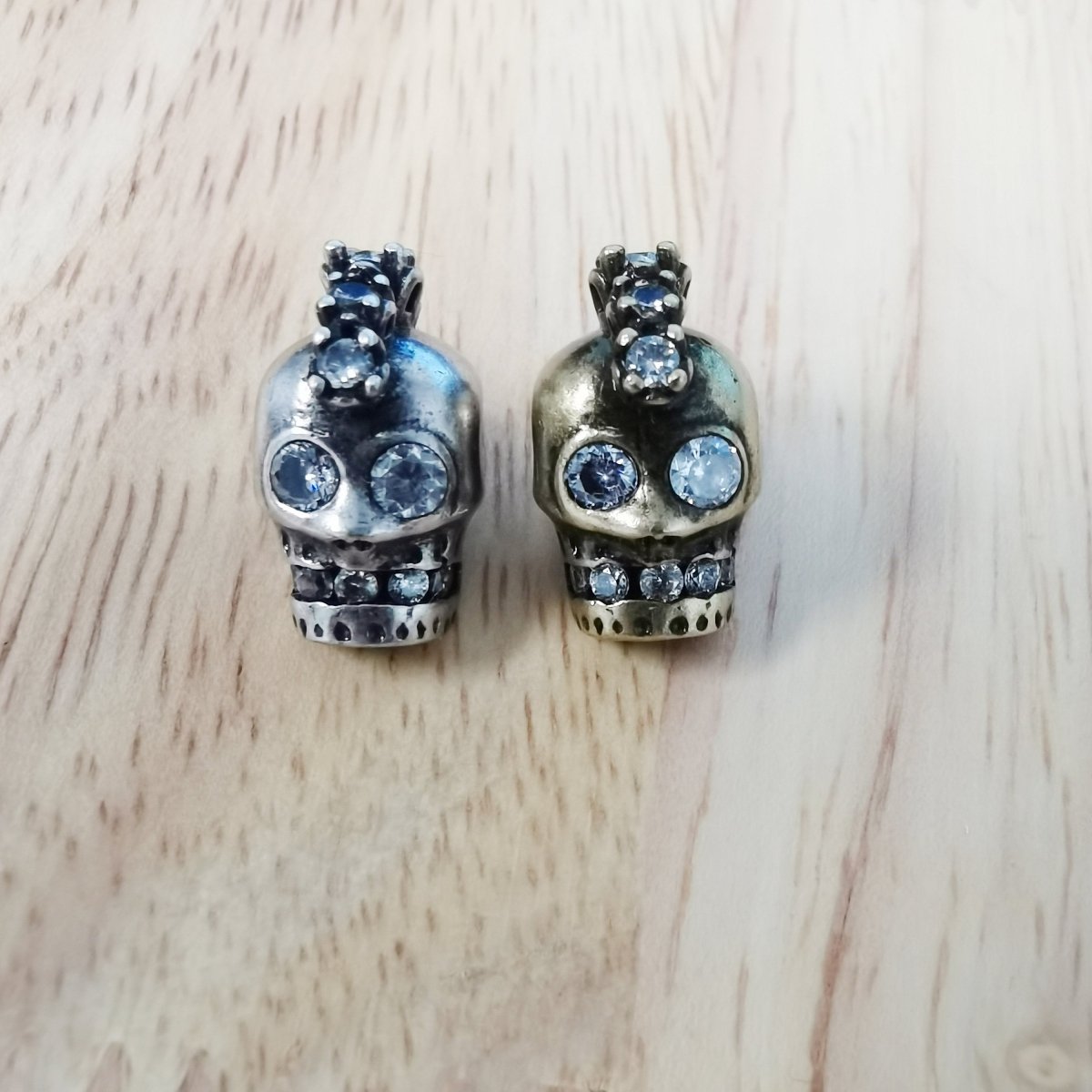 Skull Halloween Scary Head Ghost Soul Crystal DIY Craft Cubic Zirconia Bracelet Charm Bead Findings Connector for Jewelry Making B-251