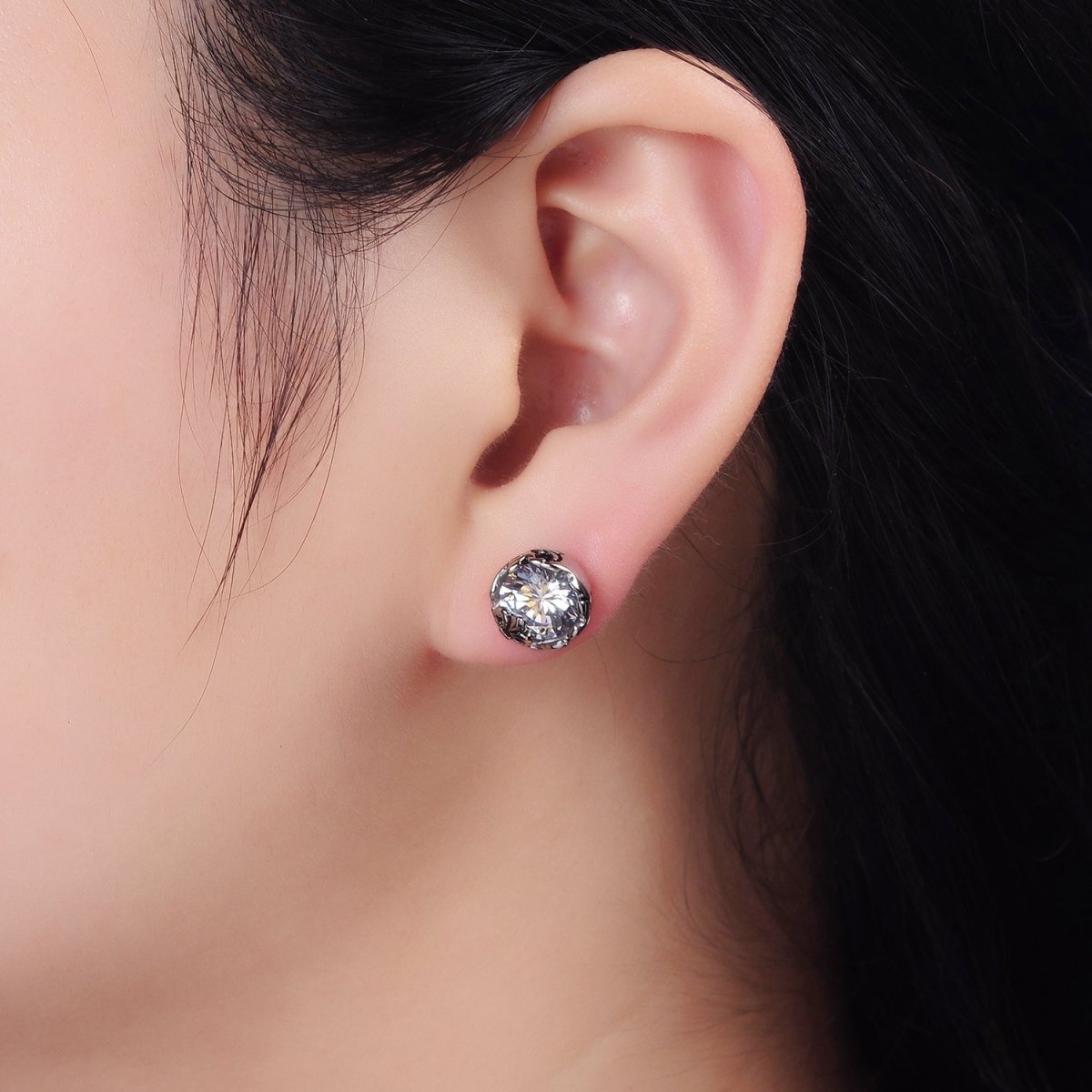 Stainless Steel 10mm Clear Round CZ Fleur De Lis Engraved Stud Earrings | AE690 - DLUXCA