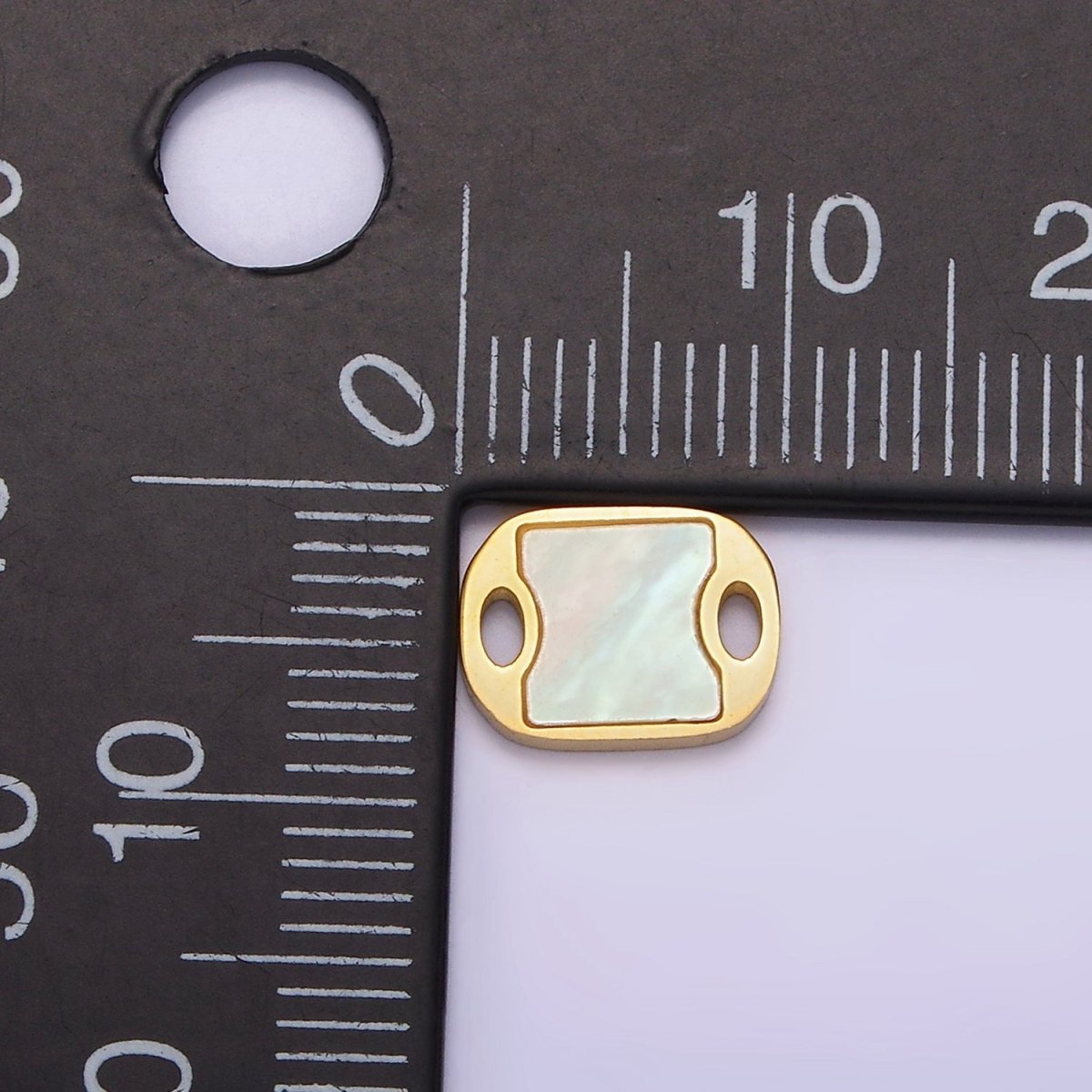 Stainless Steel 10mm Shell Pearl Geometric Double Oval Open Connector | P1252 - DLUXCA