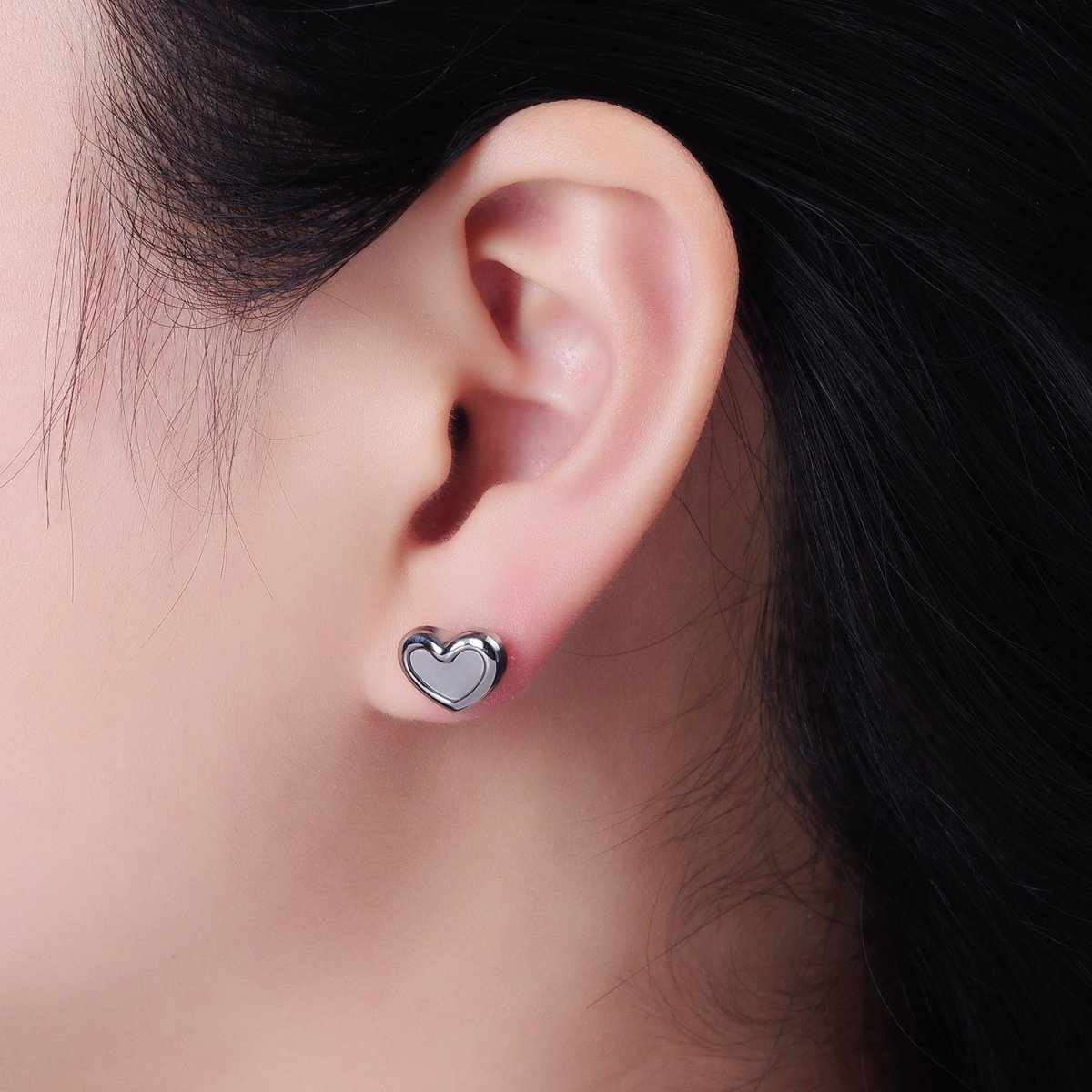 Stainless Steel 10mm Shell Pearl Heart Bezel Stud Earrings in Gold & Silver | AB1123 AB1124