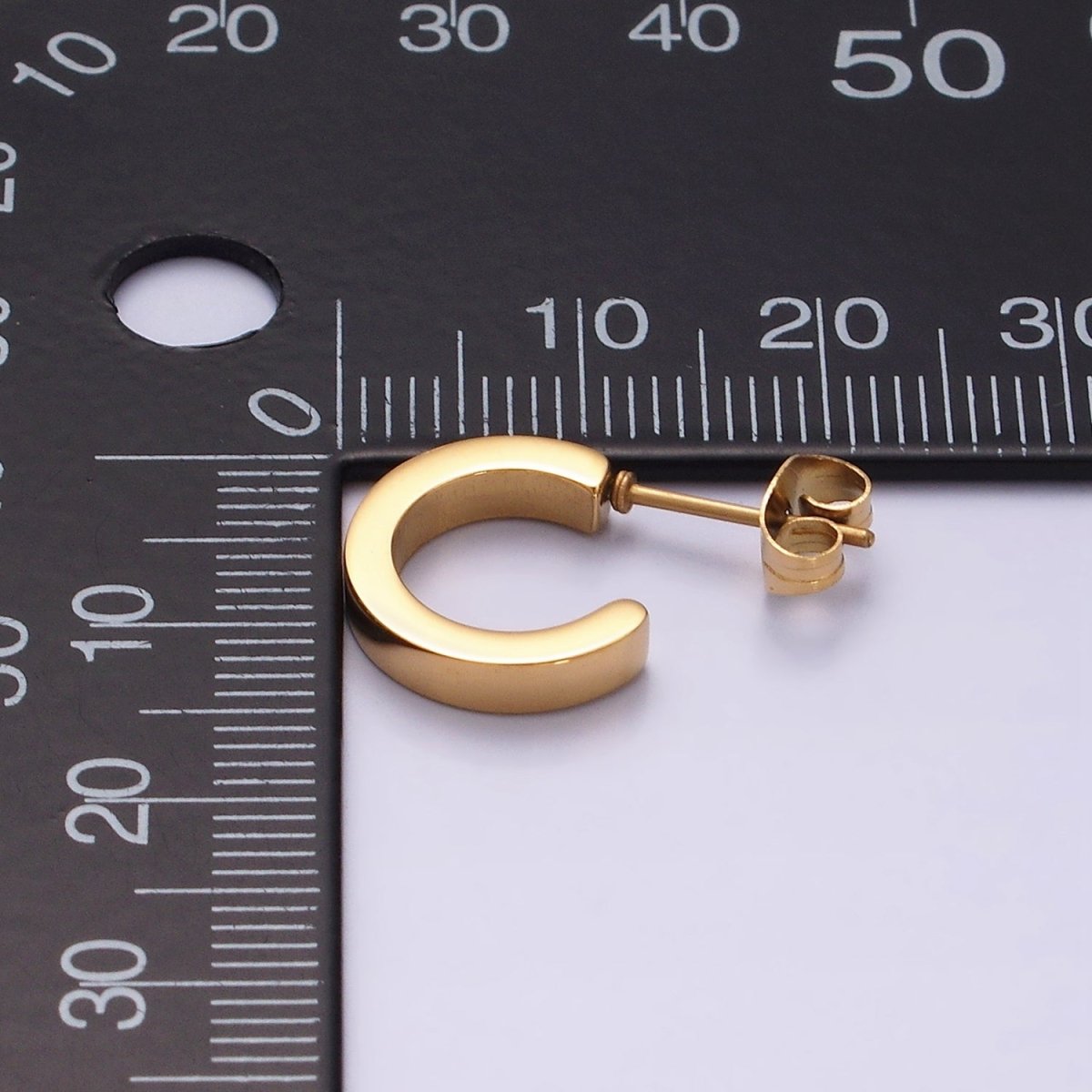 Stainless Steel 13.5mm Flat Minimalist C-Shaped Cartilage Hoop Earrings in Gold & Silver | V191