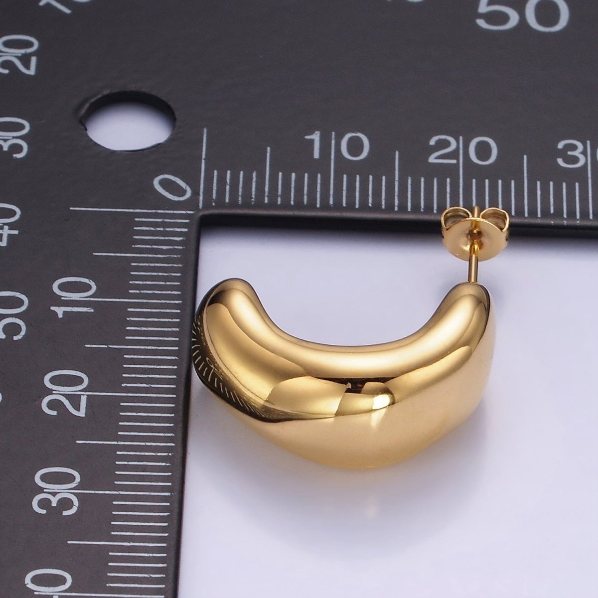 Stainless Steel 20mm Chubby Abstract C-Shaped Hoop Earrings | AE449 - DLUXCA