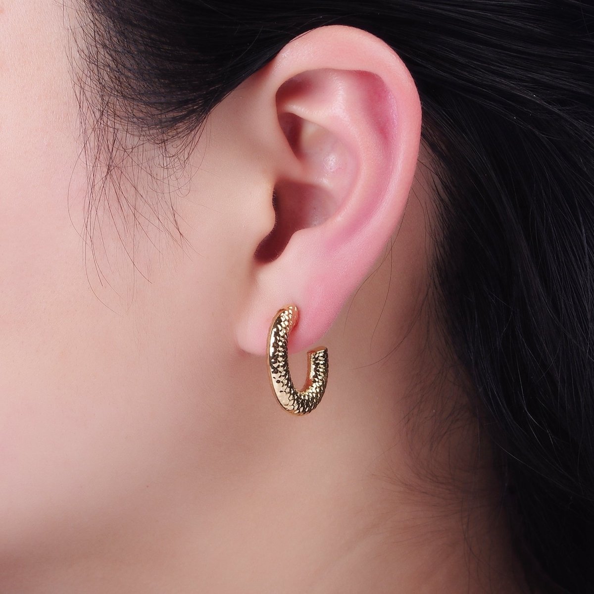 Stainless Steel 20mm Dotted Chubby C-Shaped Hoop Earrings | AE445 - DLUXCA