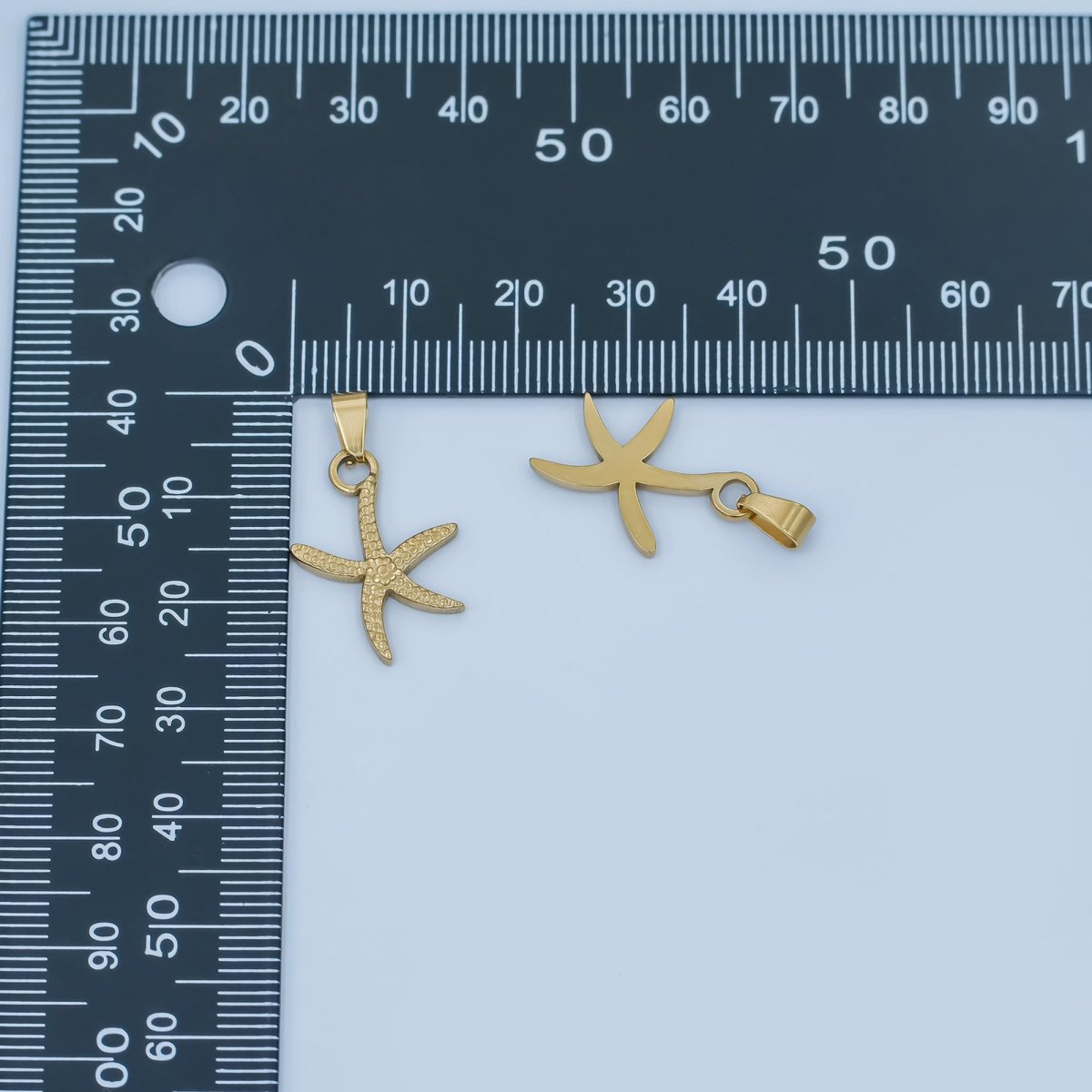 Stainless Steel 22.3mm Dotted Starfish Ocean Sea Animal Pendant | P - 799 - DLUXCA