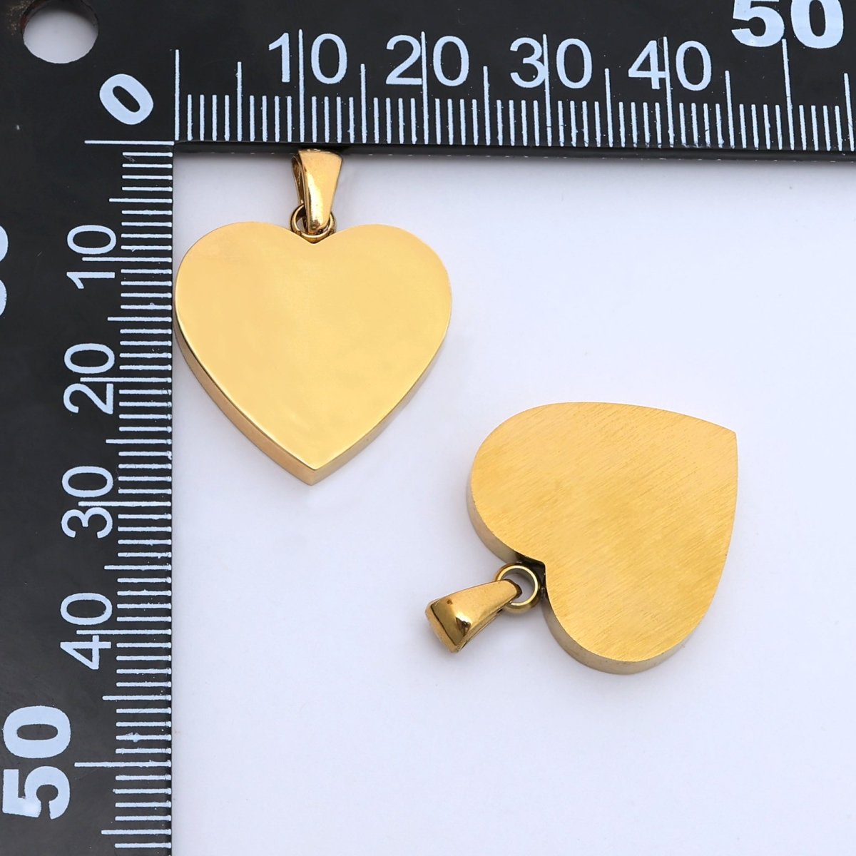 Stainless Steel 23mm Minimalist Heart Pendant | P1490 - DLUXCA
