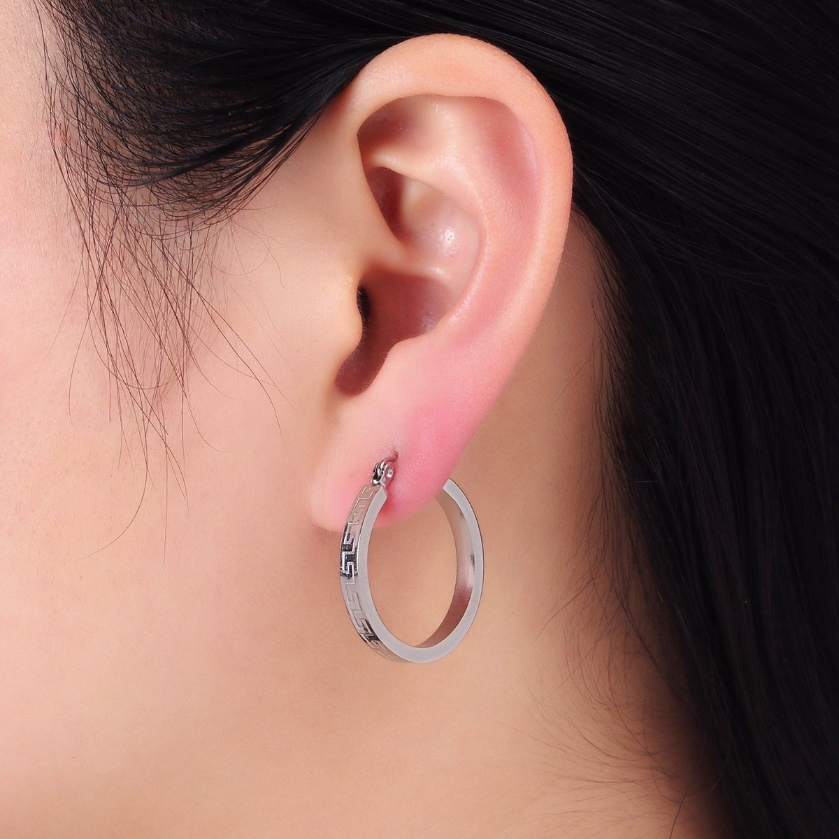 Stainless Steel 25mm Geometric Lined Engraved Latch Hoop Earrings in Gold & Silver | P442 P443