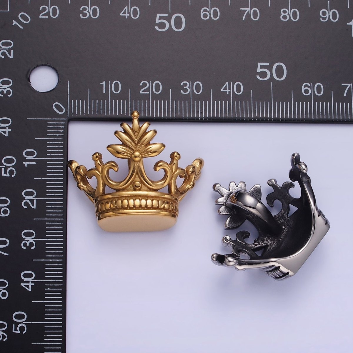 Stainless Steel 30mm Leaf Royal Crown Back Loop Pendant in Gold & Silver | P1386