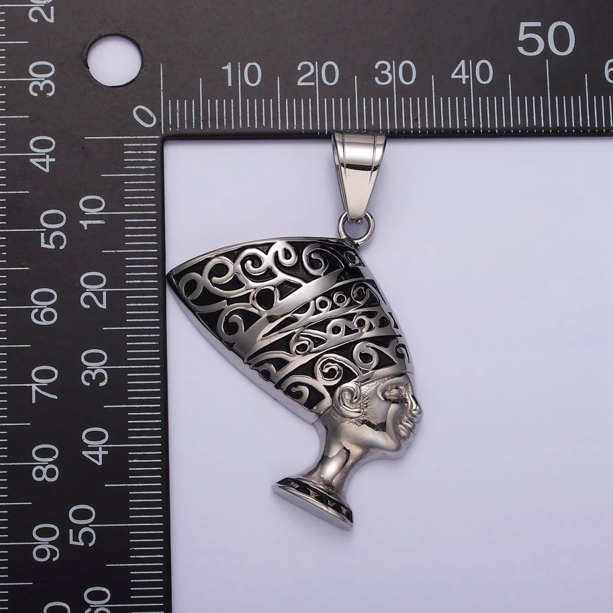 Stainless Steel 47mm Queen Nefertiti Egyptian Goddess Black-Silver Pendant | P-773 - DLUXCA
