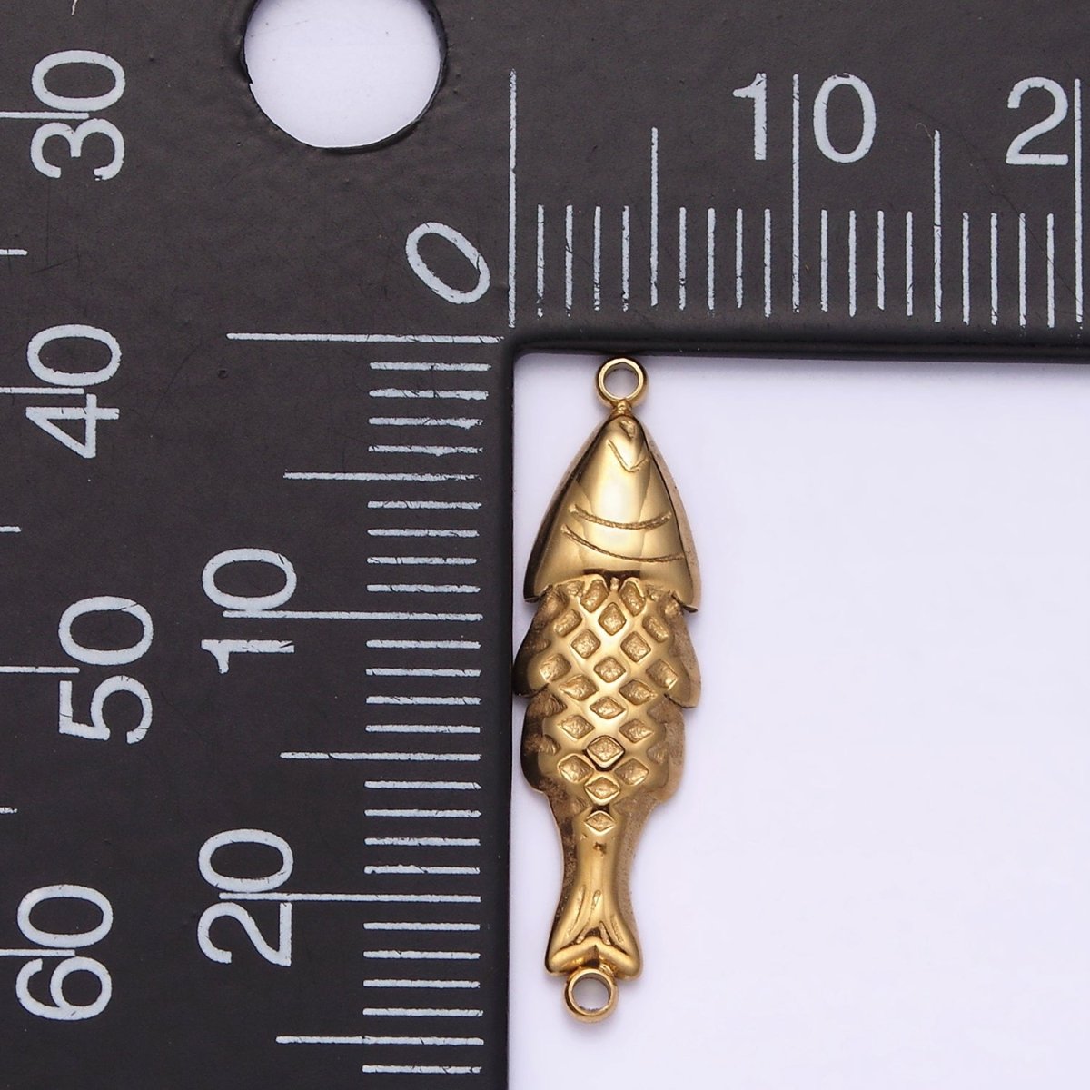 Stainless Steel 7mm Fish Scale-Textured Minimalist Connector in Gold & Silver | P1344