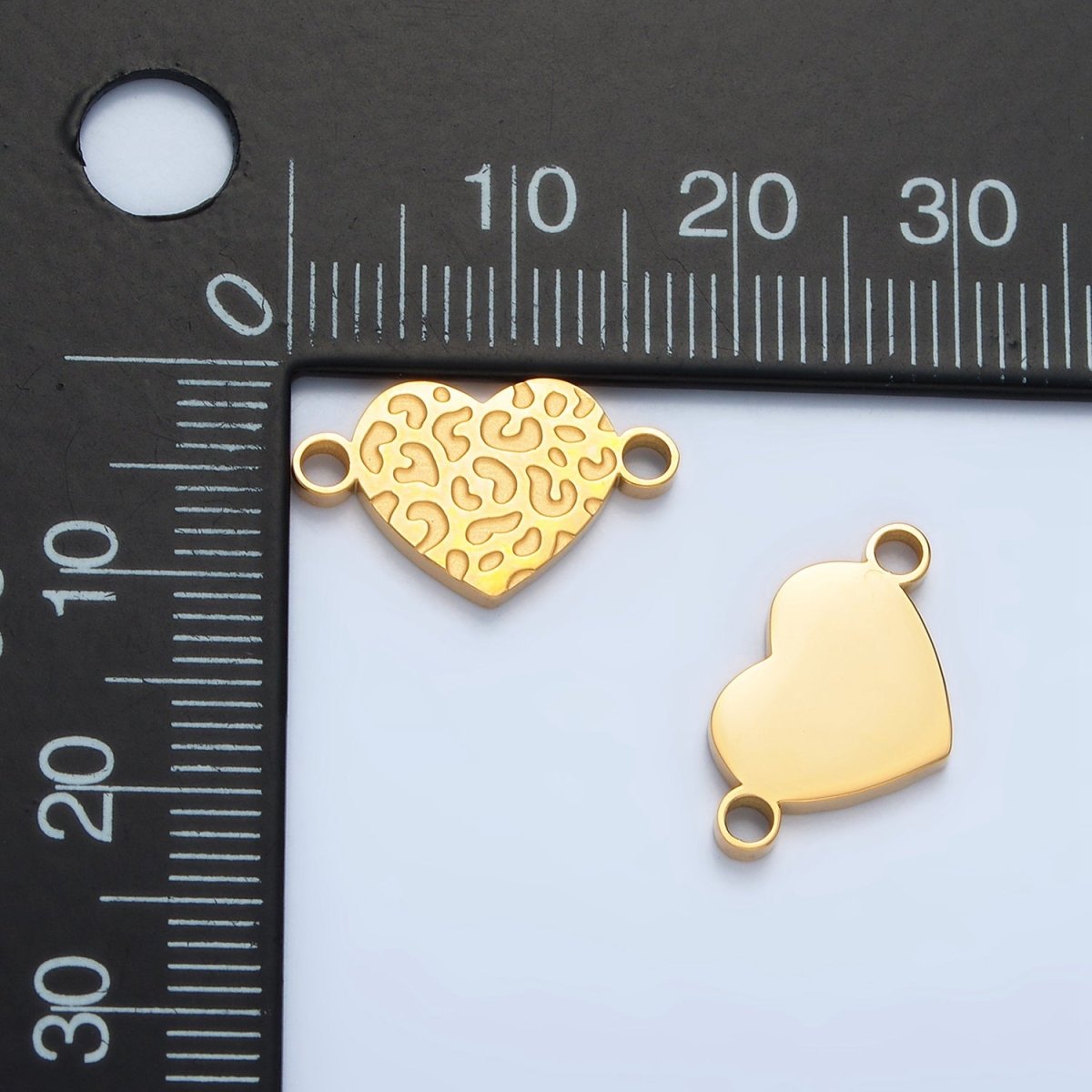 Stainless Steel Animal Cheetah Print Heart Connector in Gold & Silver | F104