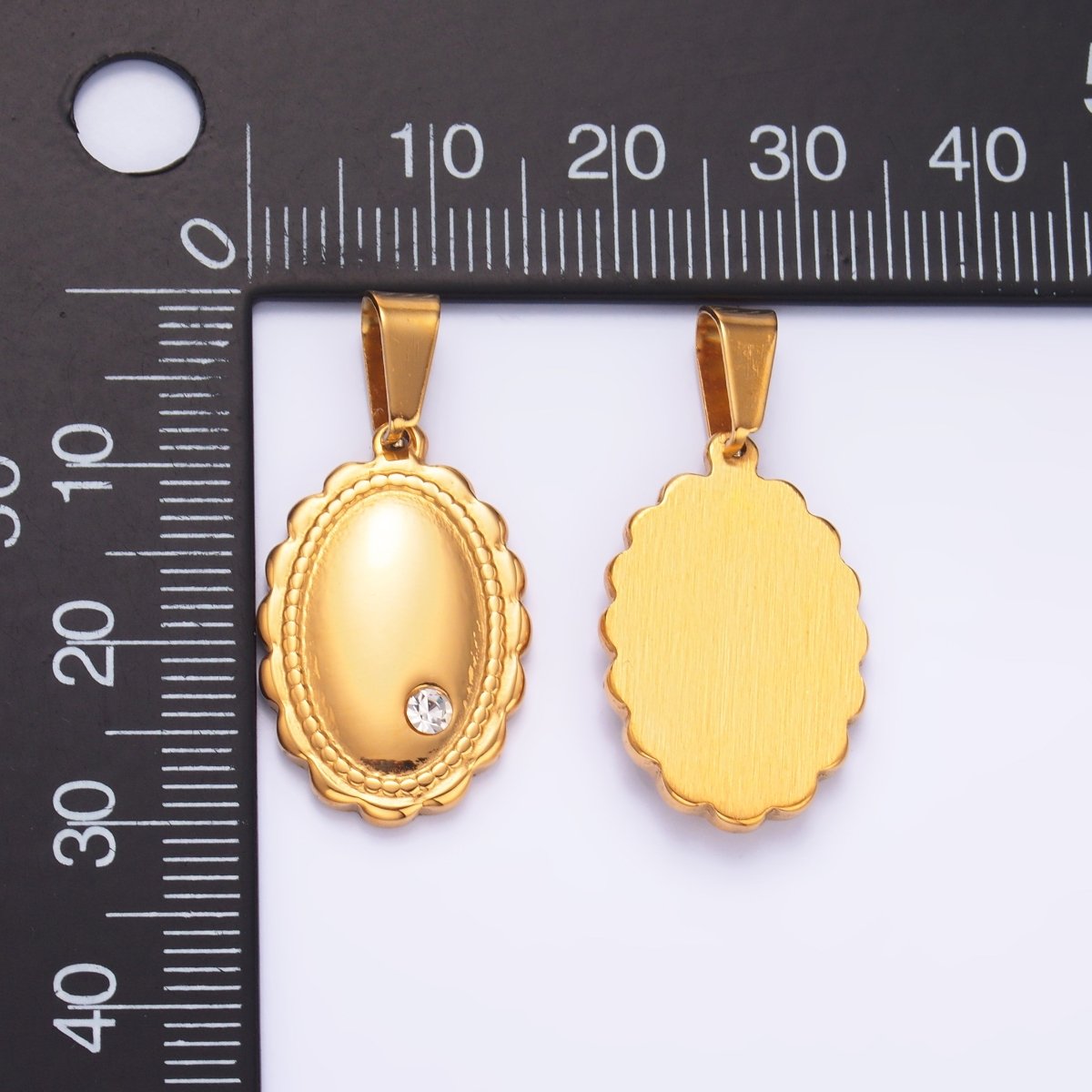 Stainless Steel Clear CZ Oval Quilted Minimalist Pendant | P719 - DLUXCA