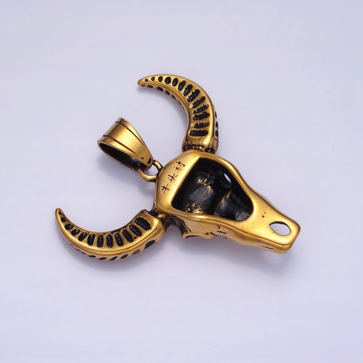 Stainless Steel Curved Long Horned Bull Head Animal Men's Gold, Silver Pendant | P-1142