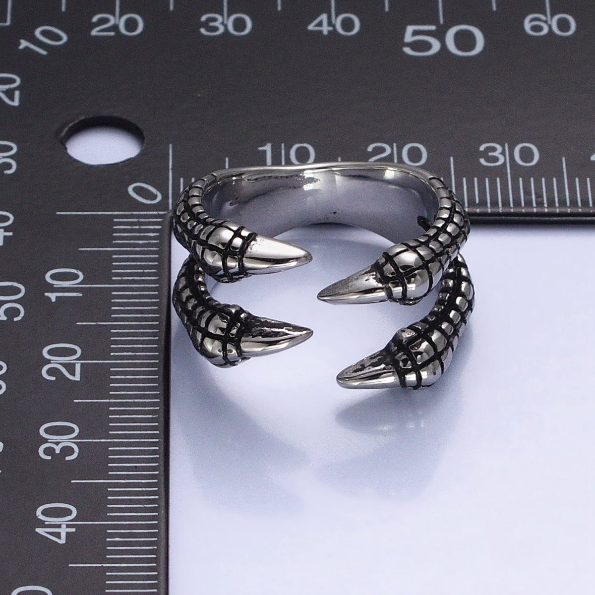 Stainless Steel Four Scaled Claws Silver Statement Rings | O-1837
