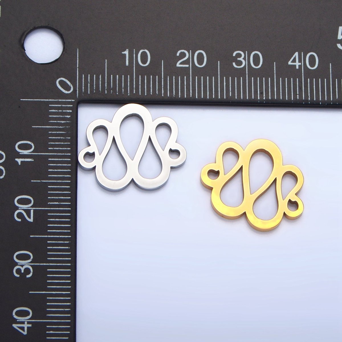 Stainless Steel Minimalist Geometric Teardrop Curved Open Connector in Gold & Silver | G461