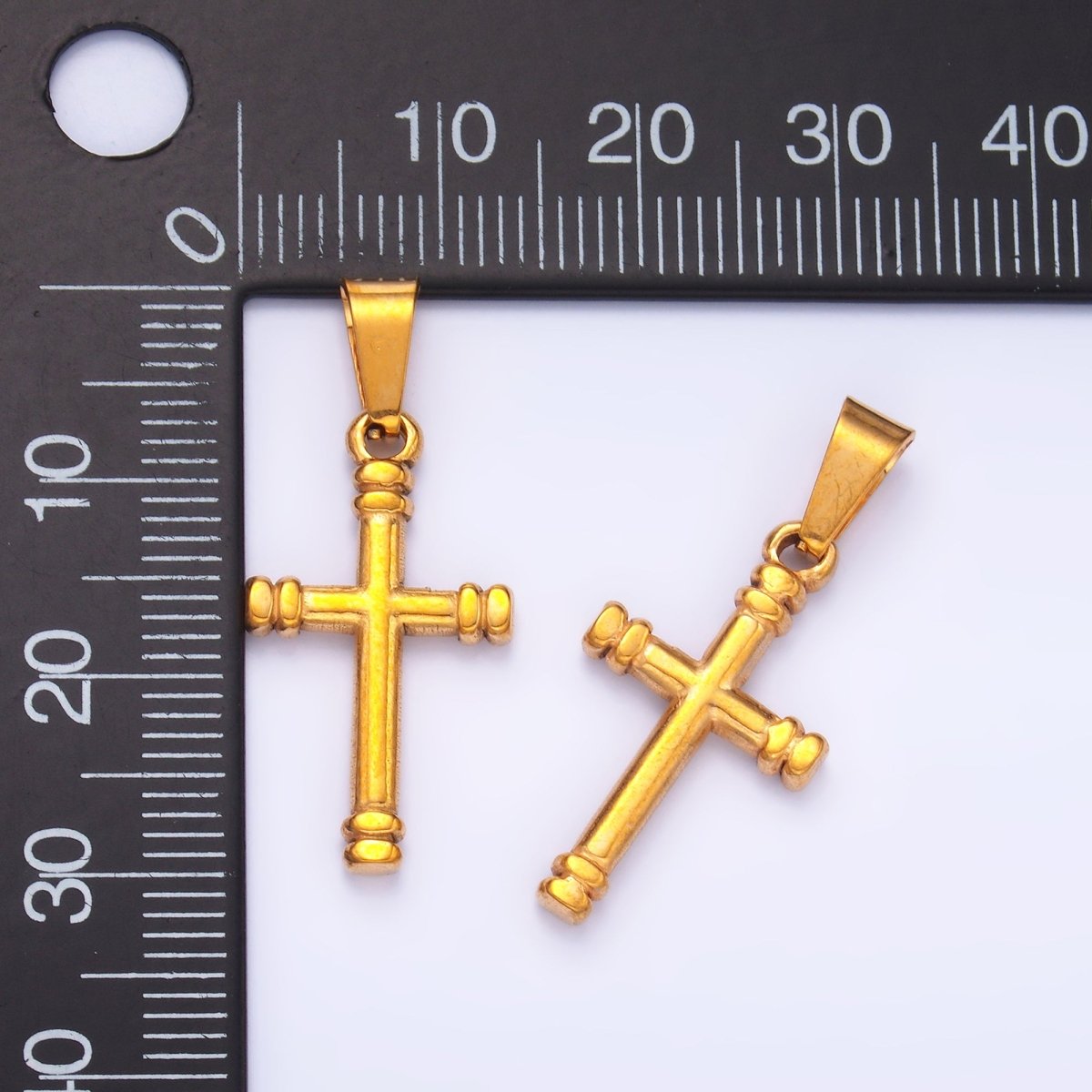 Stainless Steel Minimalist Lined Cross Pendant | P1548 - DLUXCA