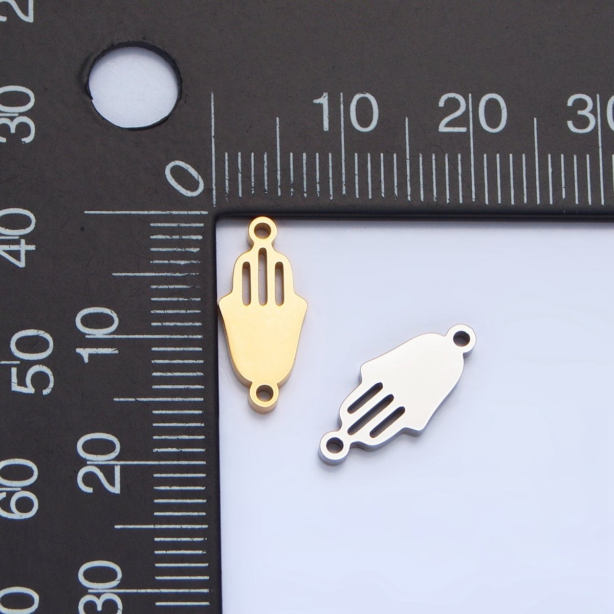 Stainless Steel Minimalist Open Hamsa Hand Connector in Gold & Silver | G460