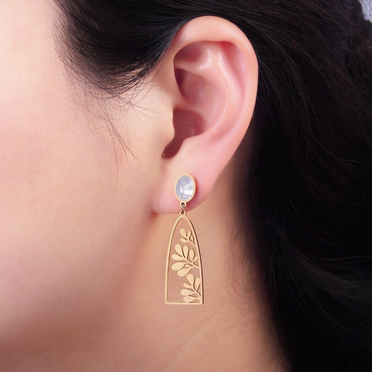 Stainless Steel Open Nature Compound Leaf Shell Pearl Oval Stud Drop Earrings Set | AE461 - DLUXCA