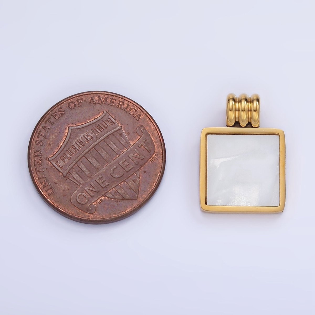 Stainless Steel Shell Pearl Square Bezel Triple Band Charm | P968 - DLUXCA