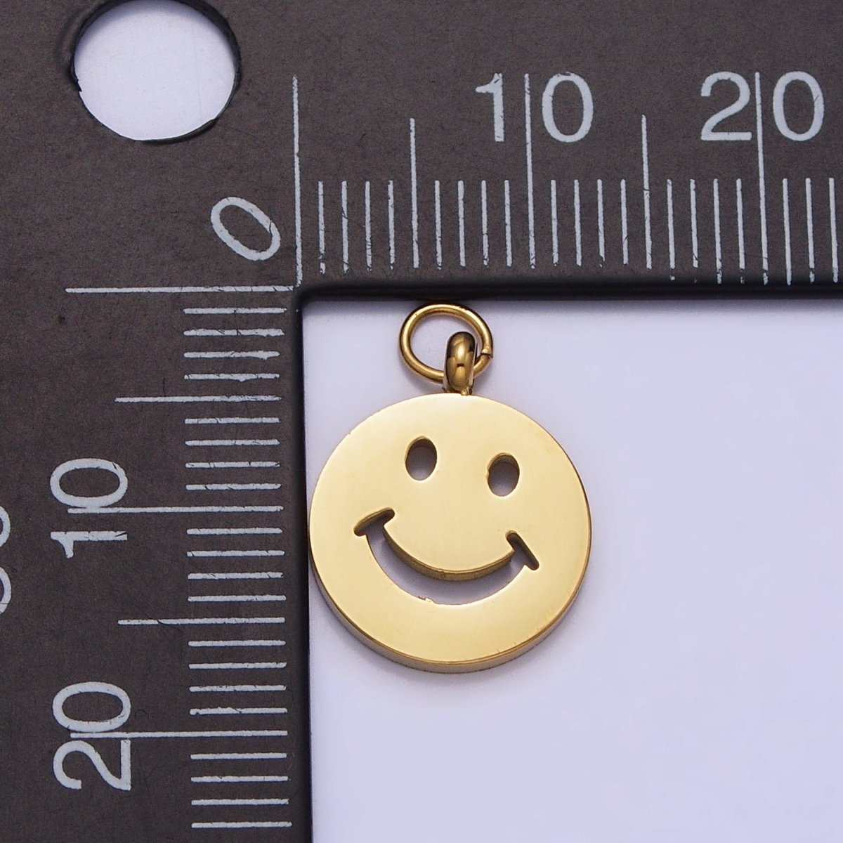 Stainless Steel Smiley Face 8mm, 12mm Round Charm in Gold & Silver | P-882 P-883