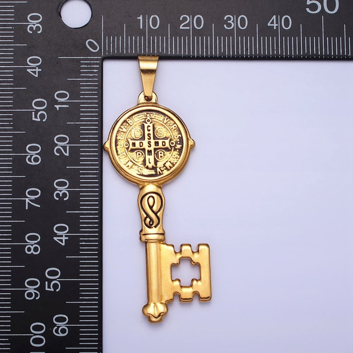 Stainless Steel SMQLIVB PAX VRSNSMV Saint Benedict Double Sided Engraved Key Pendant in Gold & Silver | P-1089 P-1090