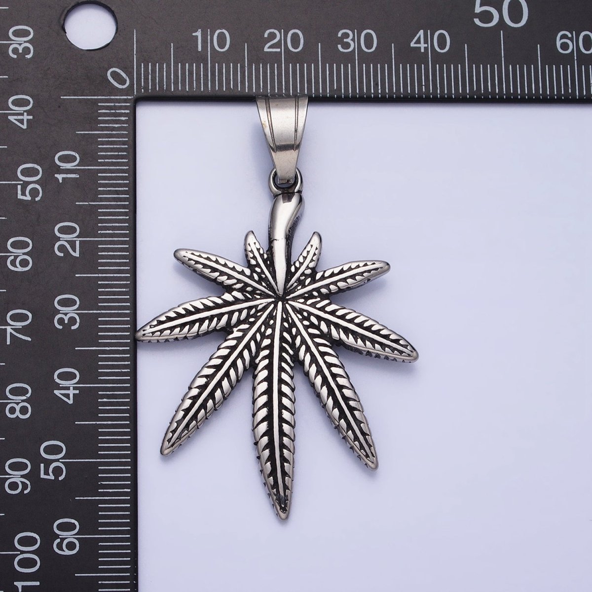 Stainless Steel Weed Leaf Statement 58mm Pendant in Silver & Gold | P1132