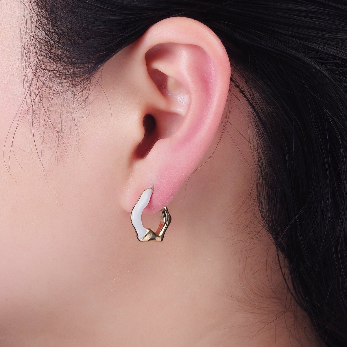 Stainless Steel White, Black Enamel Abstract C-Shaped Hoop Earrings | AB1147 AB1148