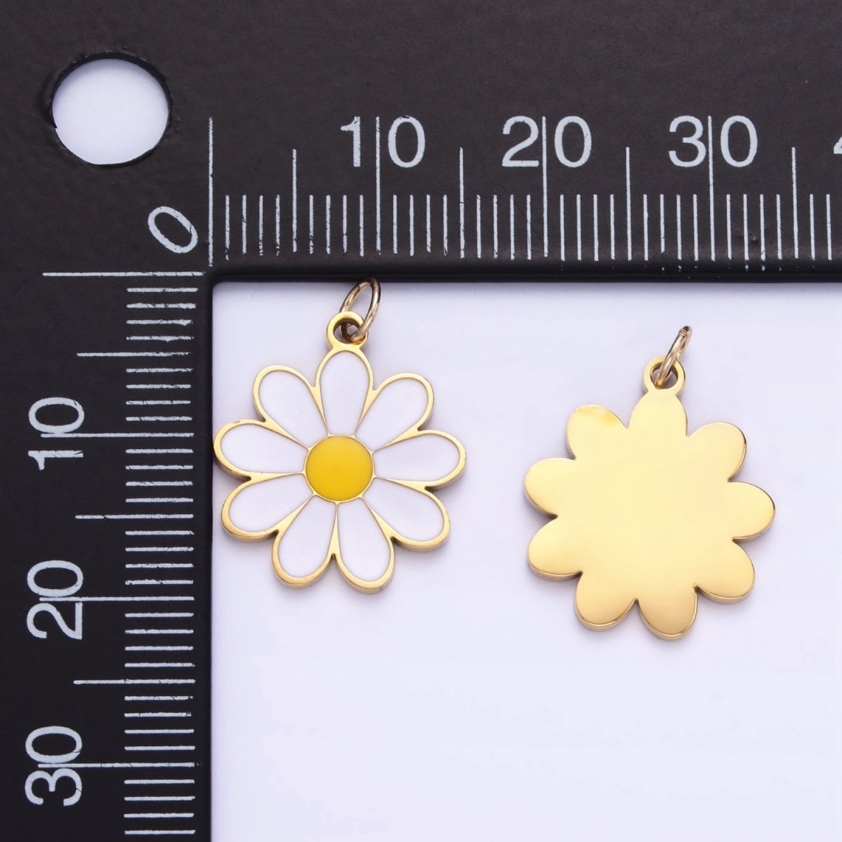 Stainless Steel White Enamel Daisy Flower Charm | P1014 - DLUXCA