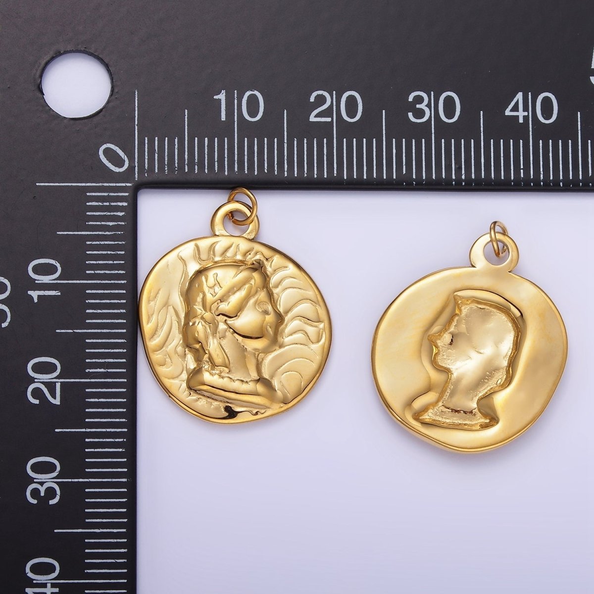Stainless Steel Women Portrait Lined Abstract Round Charm | P975 - DLUXCA