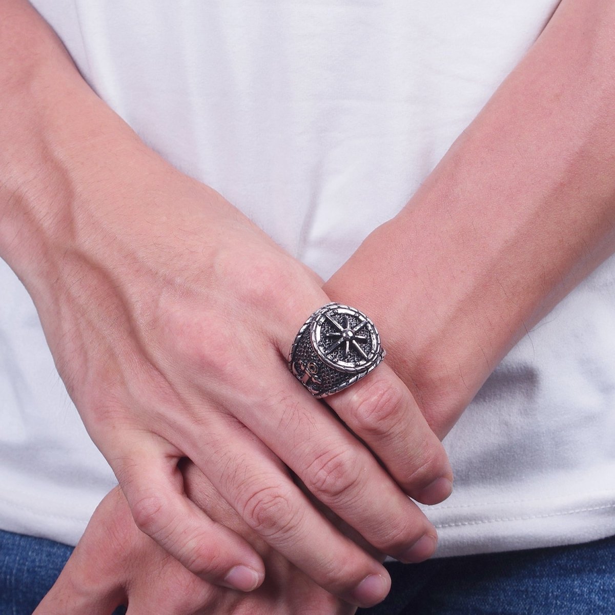 Statement Stainless Steel Ships' Steering Wheel Anchor Textured Ring in Silver & Gold | O-140~O-143, O-116~O-119
