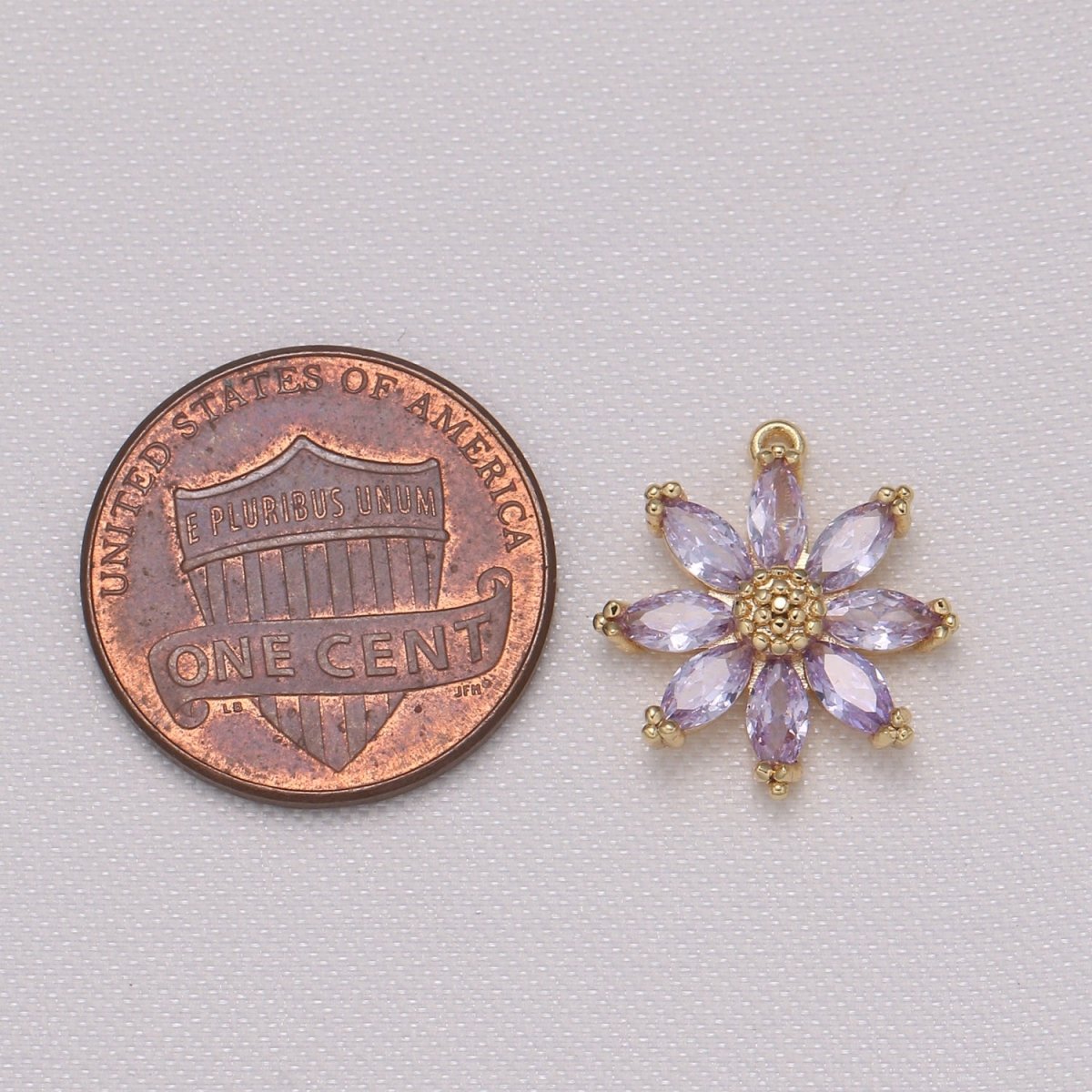 Tiny Crystal Daisy Flower Gold Plated Charm CZ Daisy Jasmine Floral Nature Charm Pendant GP-570 GP-571