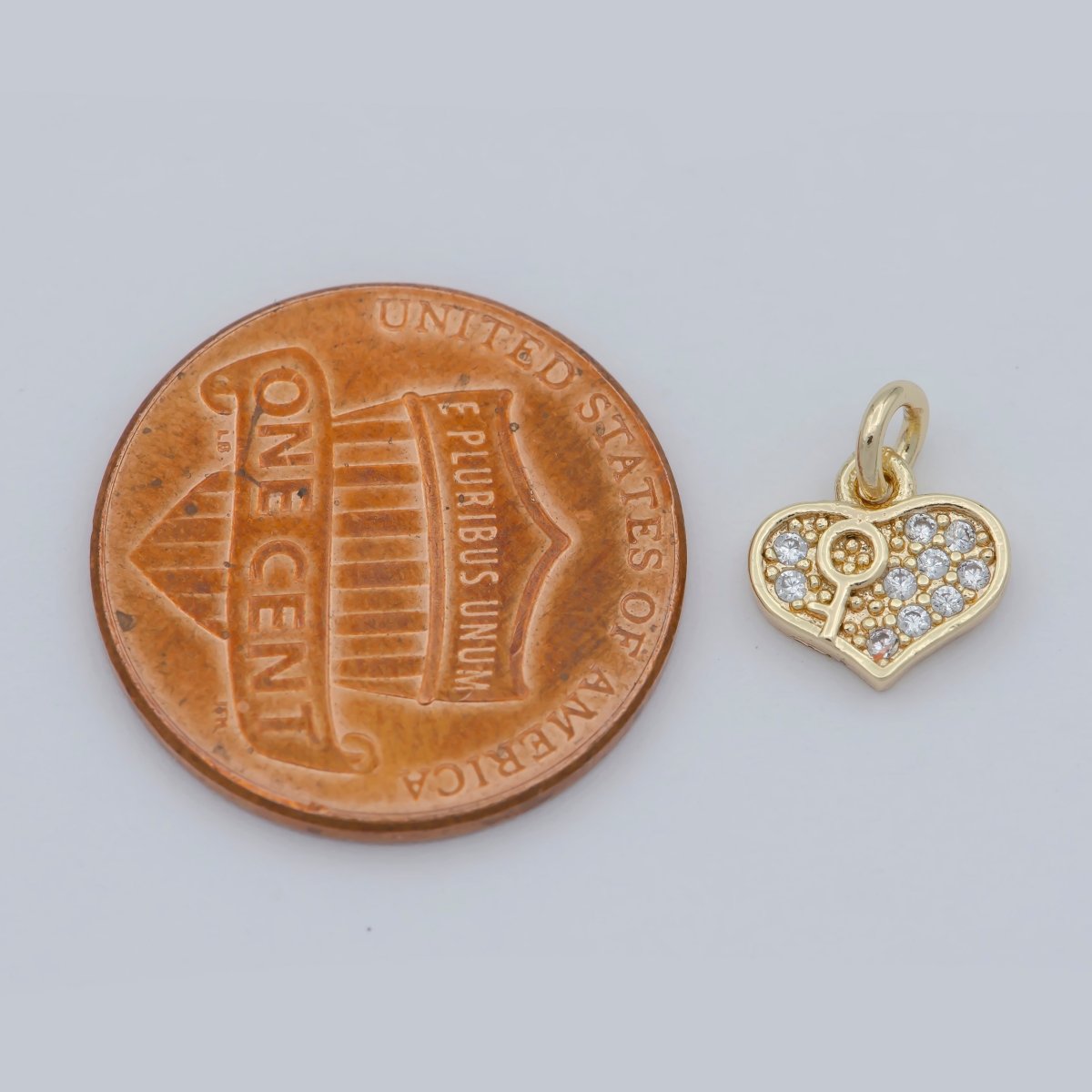 Tiny Gold Lock Key Pendant Charm, Dainty Heart charm for Bracelet Necklace Earring Component M-370 - DLUXCA