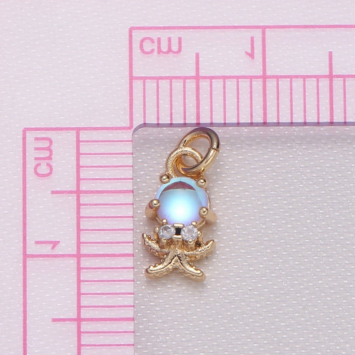 Tiny Golden Baby Crystal Jellyfish Charm CZ Ocean Sea Baby Animal Nature Charm Pendant GP-682 - DLUXCA