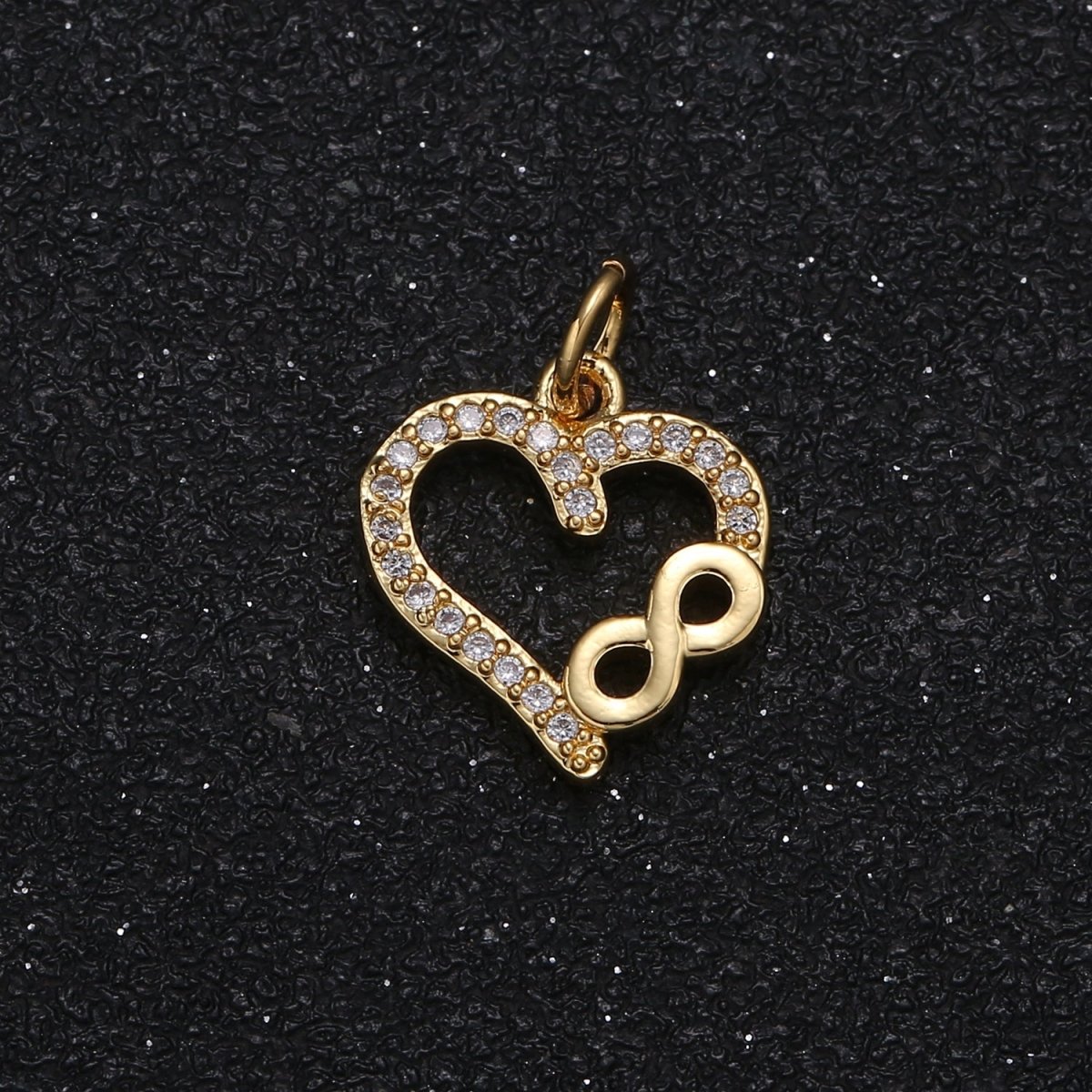 Tiny Golden Crystal Frame Infinity Heart Charm CZ Dainty Eternal Love Heart Micro Pave Charm Pendant GP-005