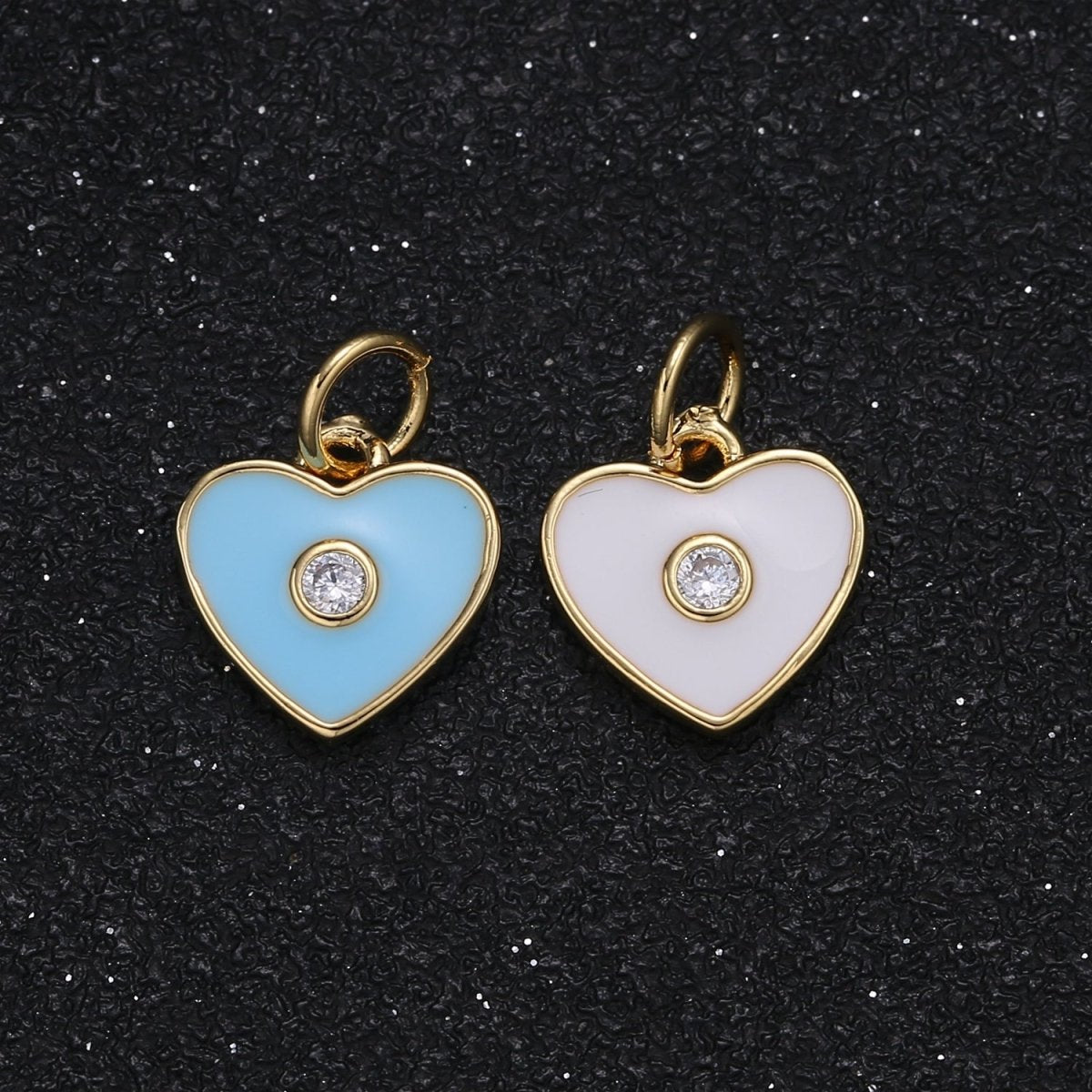 Tiny Single Centered Crystal on Plain Heart Charm CZ Love Valentine Plain Heart Charm Pendant GP-081 GP-082