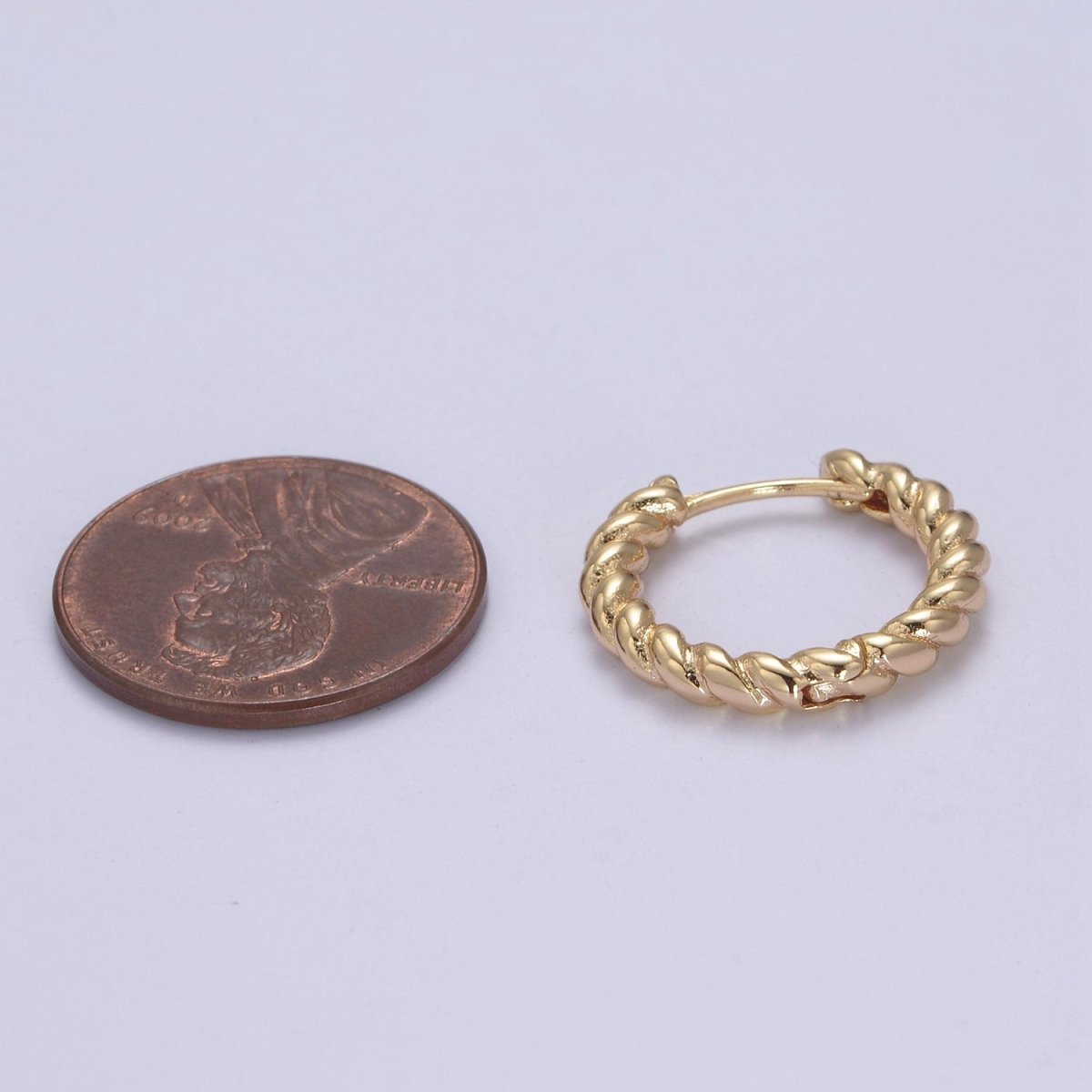 Twisted Rope Hoop Earring in 18k Gold Filled for Everyday Use Fashion Jewelry T-272 - DLUXCA