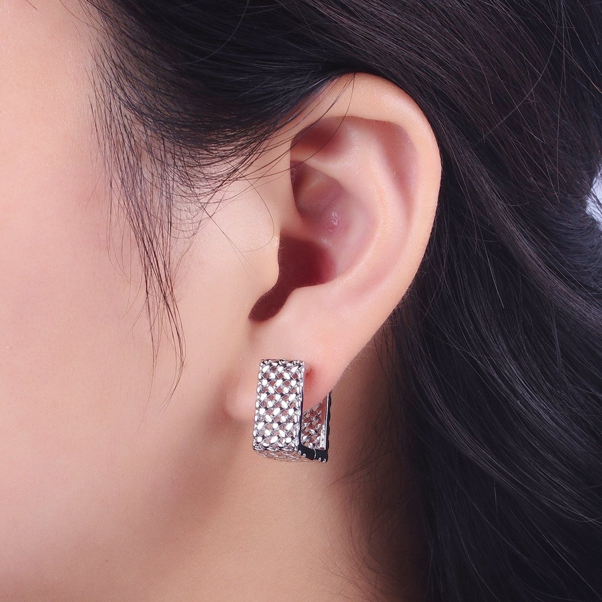 Weave Pattern Rattan Textured Geometric Boxy Huggie Earrings | AD-077 AD-078