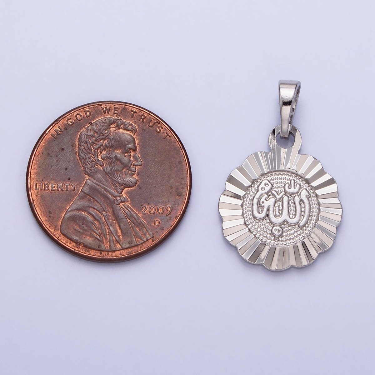Wholesale Silver Arabic Text Medallion Pendant, Allah Moslem God Pendant for Necklace Bracelet Making AA241 - DLUXCA