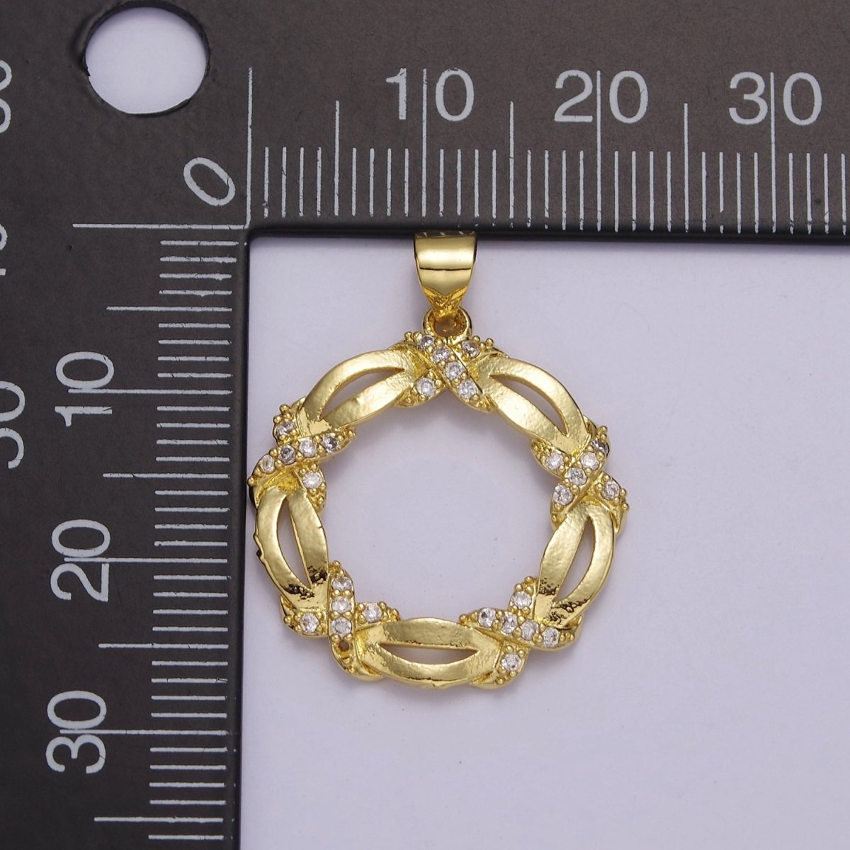 Yellow Gold Wreath Pendant Round Charm For Dangle Pendant Necklace J-333 - DLUXCA