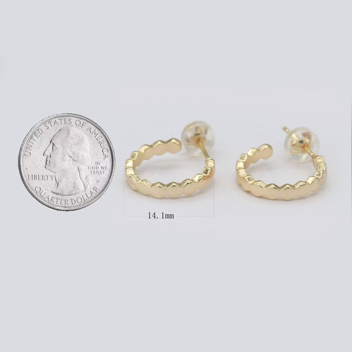 Zig Zag Hoop Earring 15mm Dainty Hoops P-182 - DLUXCA