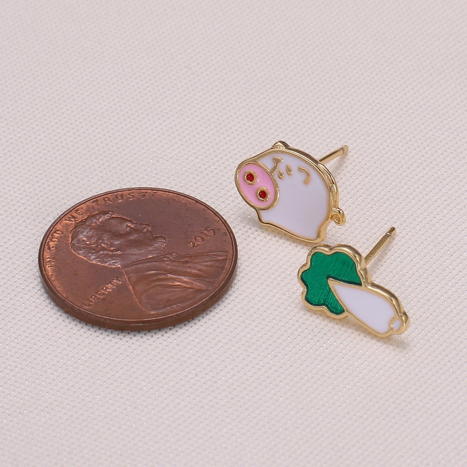 Gold Plated Dainty Piggy and Turnip Stud Earring Golden Tiny Nature Animal Veggies Earring Jewelry GP-1038 - DLUXCA