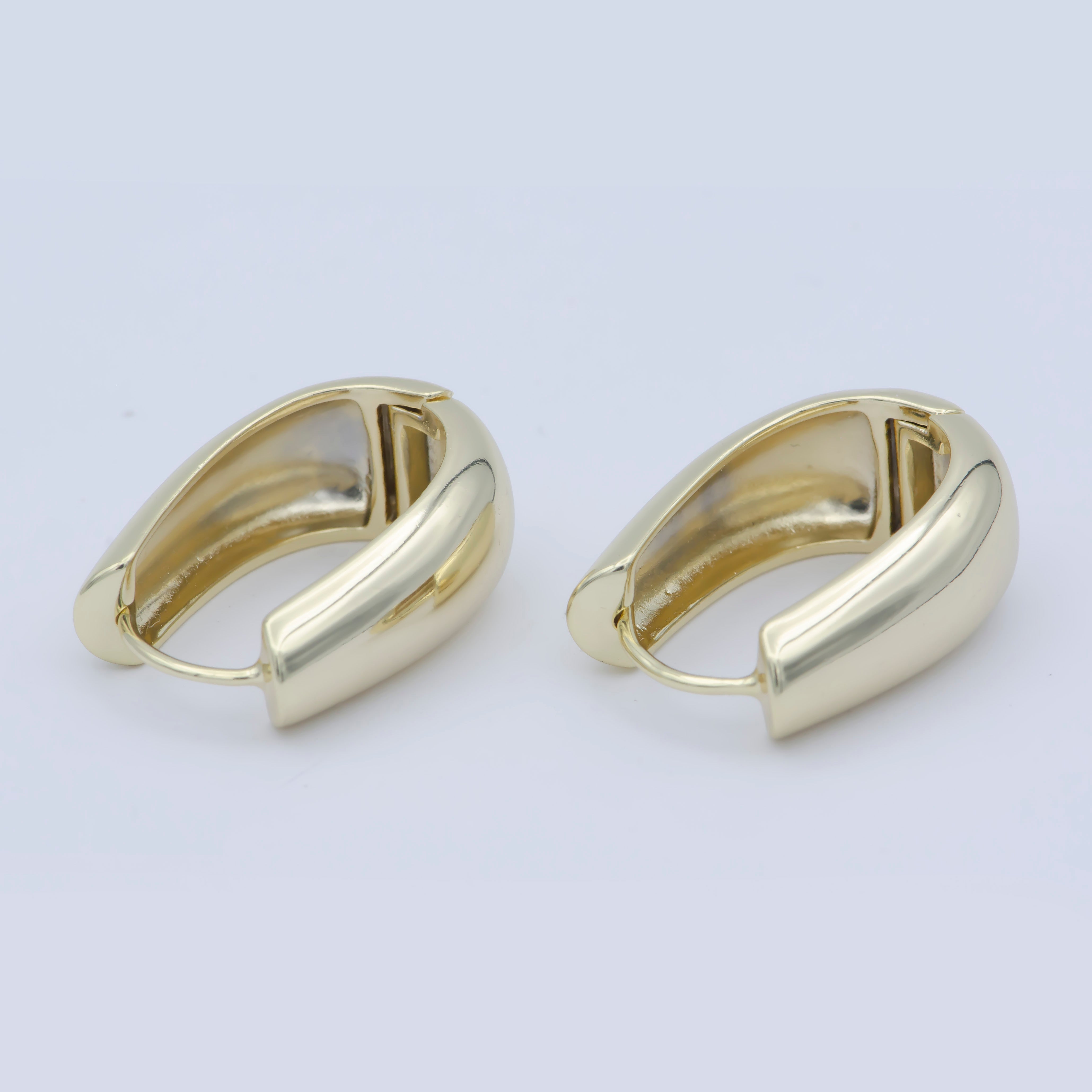 14k Gold Filled Oval Hoop Earrings | Large Thick Hoop Earring for Everyday Wear - DLUXCA