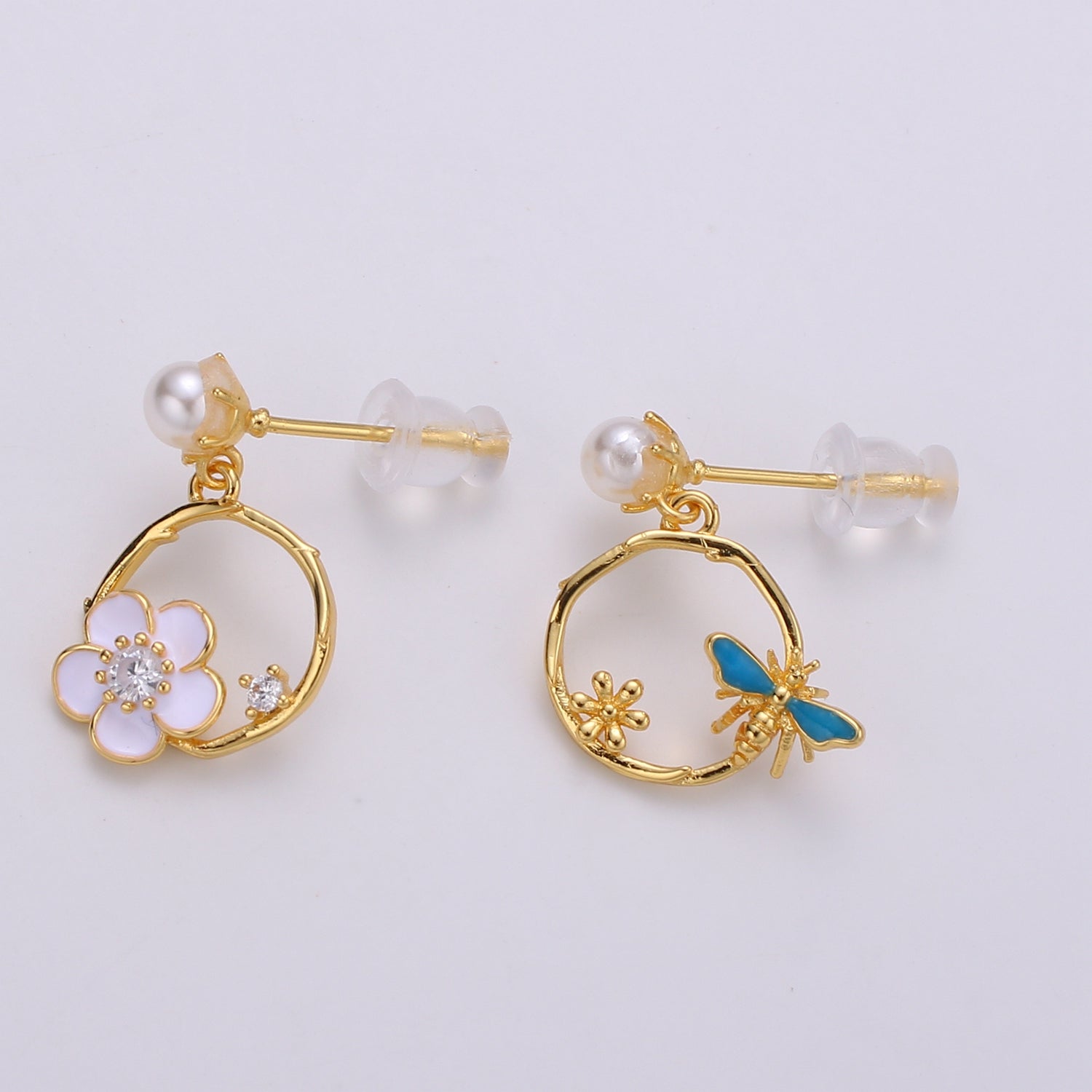 Gold Bee and Flower earrings, Studs, 13k Gold Filled Mismatched earrings, Gifts for kids Valentine Gift Jewelry - DLUXCA