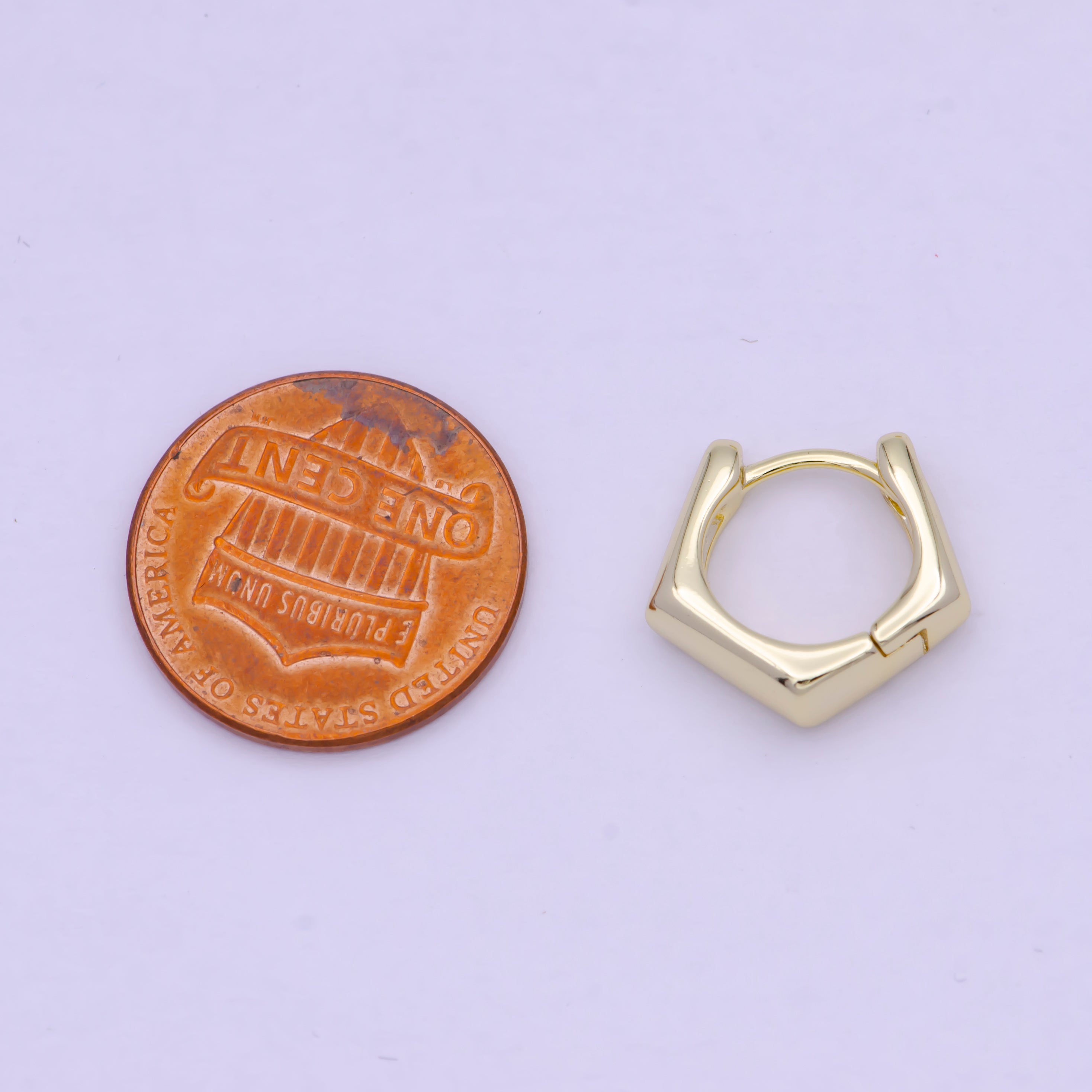 14K Gold Filled 15mm Five Sided Hexagonal Huggie Hoops | T138 - DLUXCA