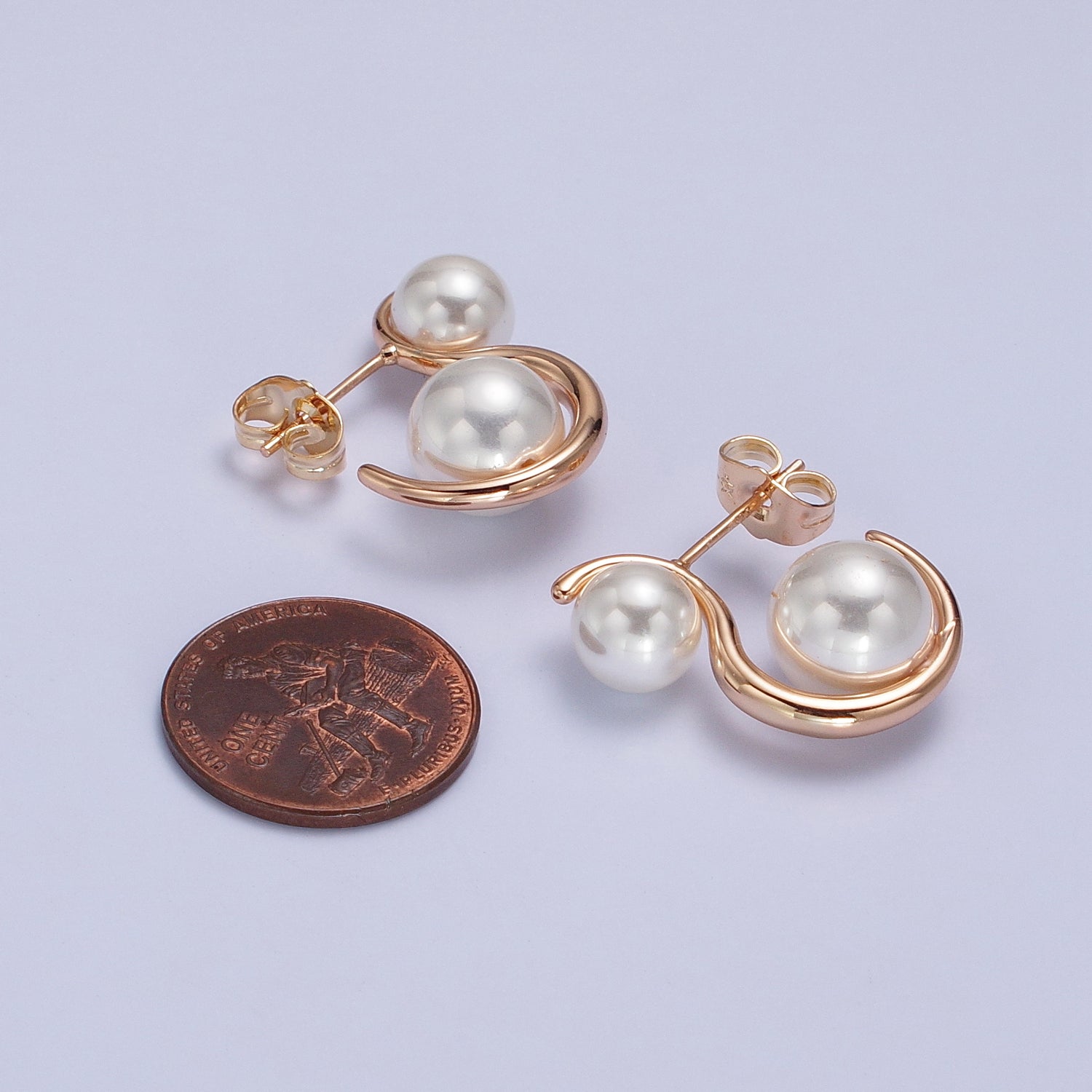 18K Gold Filled Double Pearl Geometric S-Shaped Stud Earrings | AB276 - DLUXCA